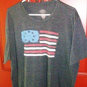 St. John's Bay American Flag TShirt Size XL